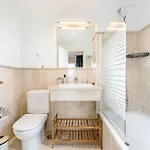 Sea & Sun Hills Views Pool Jacuzzi Διαμέρισμα *
