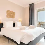 Sea & Sun Hills Views Pool Jacuzzi * Εστεπόνα