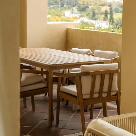 Sea & Sun Hills Views Pool Jacuzzi * Εστεπόνα